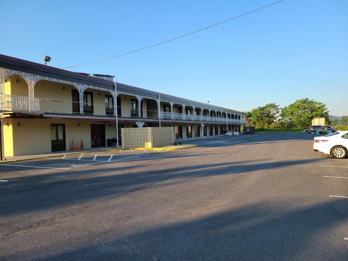Red Roof Inn ストーントン エクステリア 写真