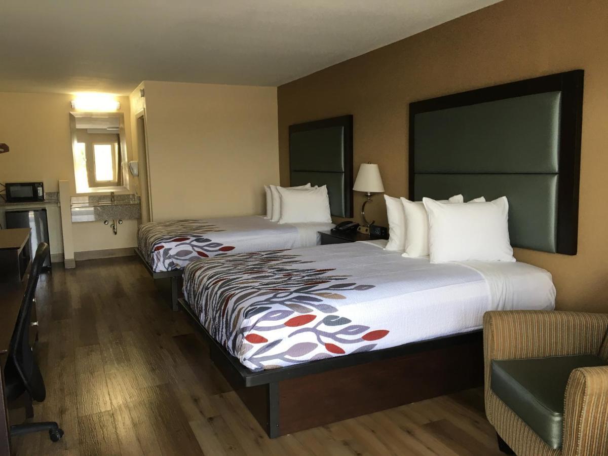 Red Roof Inn ストーントン エクステリア 写真